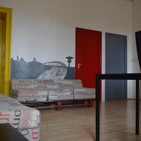 Hostel 66 Сегед Экстерьер фото